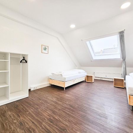 Raj Living - City Center Apartments With 5 Rooms - 10 Min Messe Dus 뒤셀도르프 외부 사진