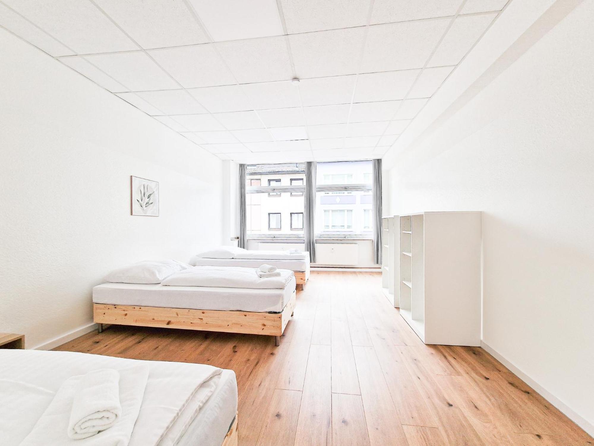 Raj Living - City Center Apartments With 5 Rooms - 10 Min Messe Dus 뒤셀도르프 외부 사진