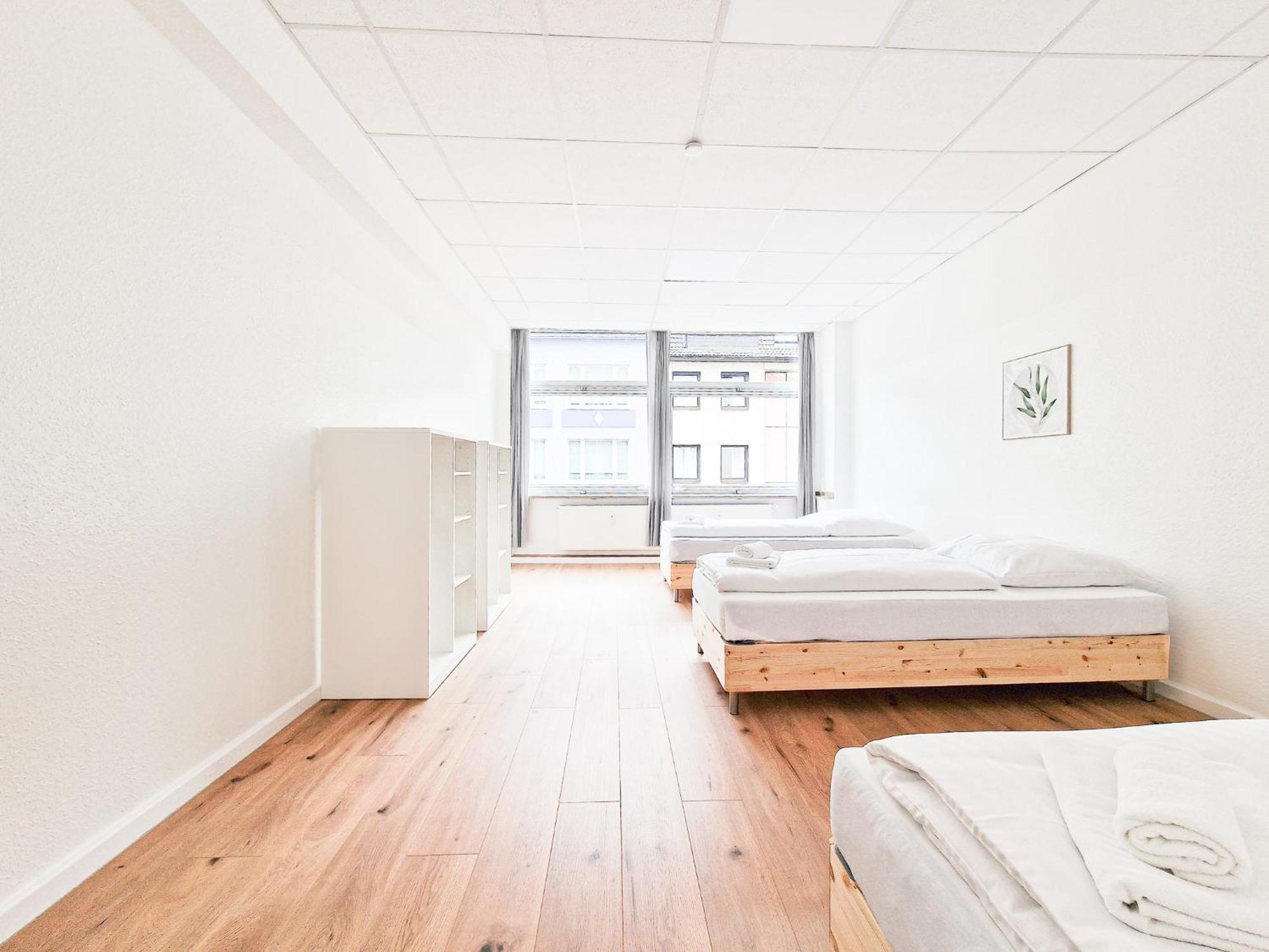Raj Living - City Center Apartments With 5 Rooms - 10 Min Messe Dus 뒤셀도르프 외부 사진