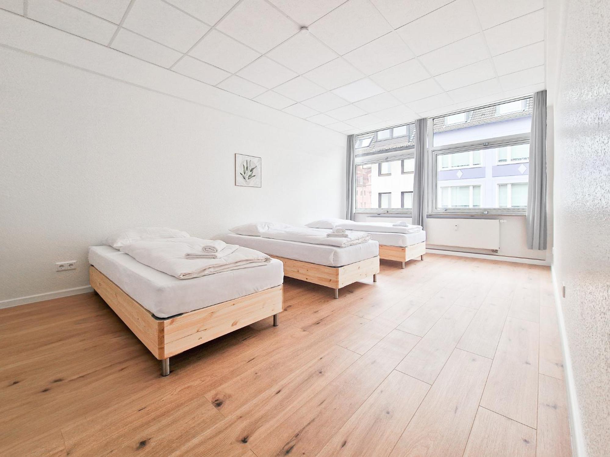 Raj Living - City Center Apartments With 5 Rooms - 10 Min Messe Dus 뒤셀도르프 외부 사진